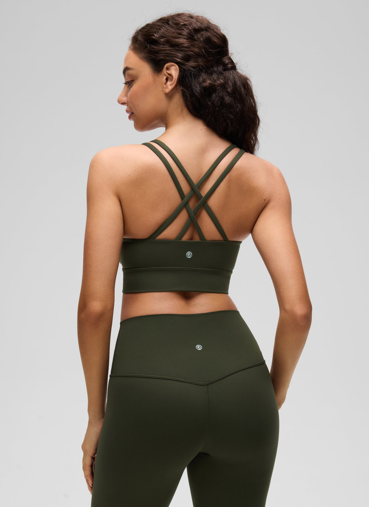 CRZ YOGA Womens Butterluxe Strappy Longline Criss Cross Molded Cup Bra Olive Green @model_info:Anano