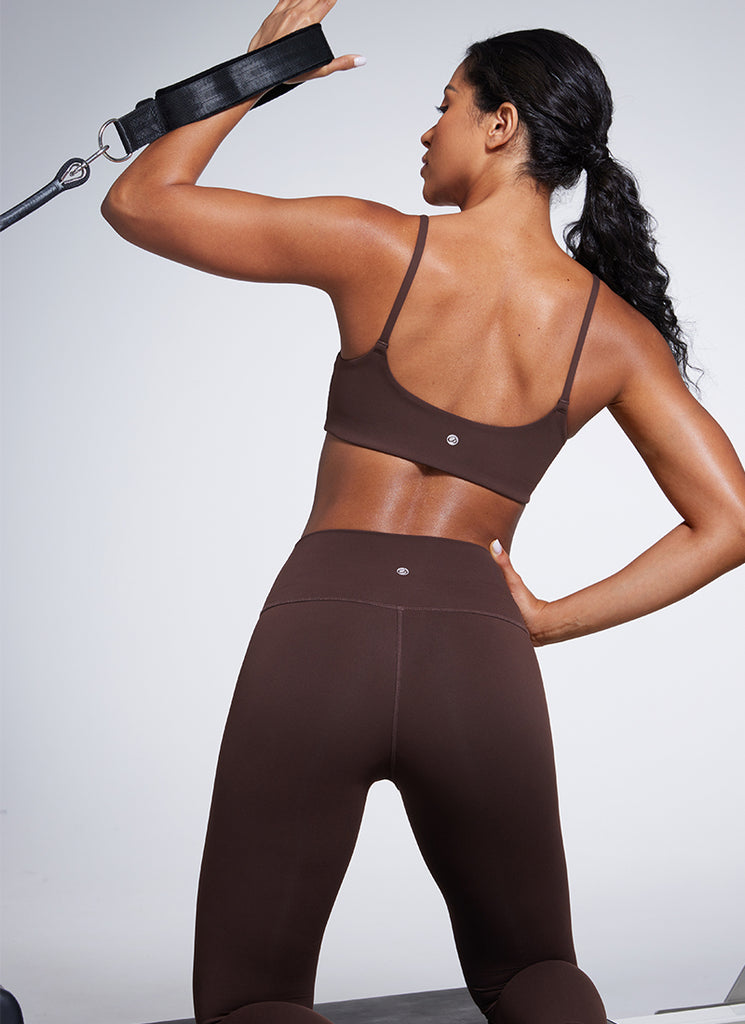 CRZ YOGA Womens Butterbreeze Spaghetti Strap Scoop Neck Sports Bra White