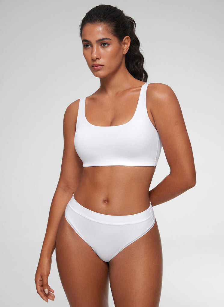 CRZ YOGA Women's Softhold Wireless Double Lined U Back Everyday Bra Black