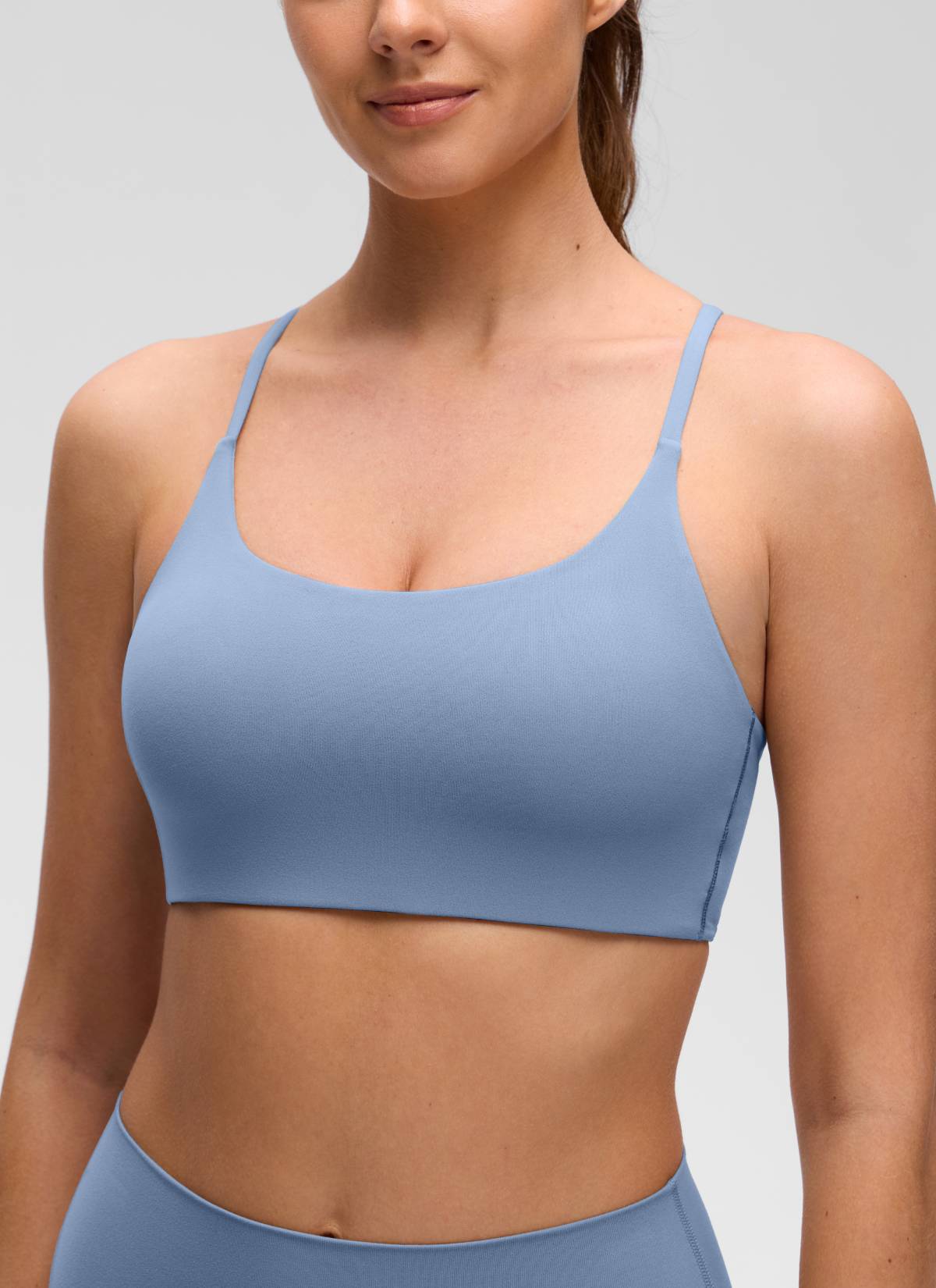 CRZ YOGA Women's Butterluxe Yoga Scoop Neck Twist Cross Back Sport Bra Washed Denim