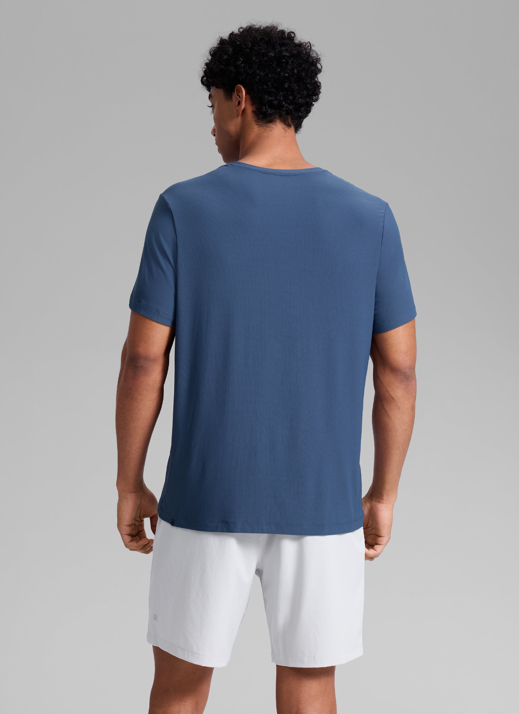 CRZ YOGA Men's Workout Lightweight Athletic Casual Short Sleeve Shirt Light grayish blue