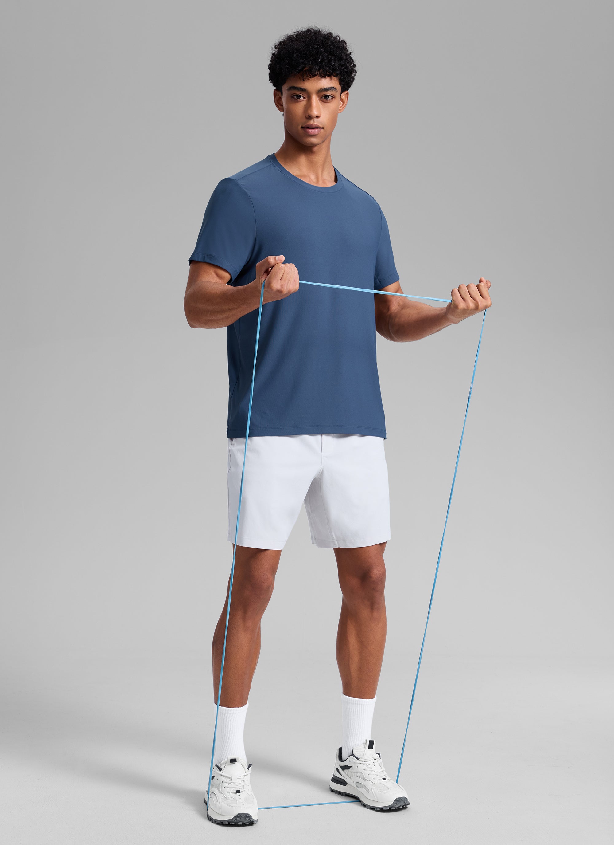 CRZ YOGA Men's Workout Lightweight Athletic Casual Short Sleeve Shirt Mysterious Grey