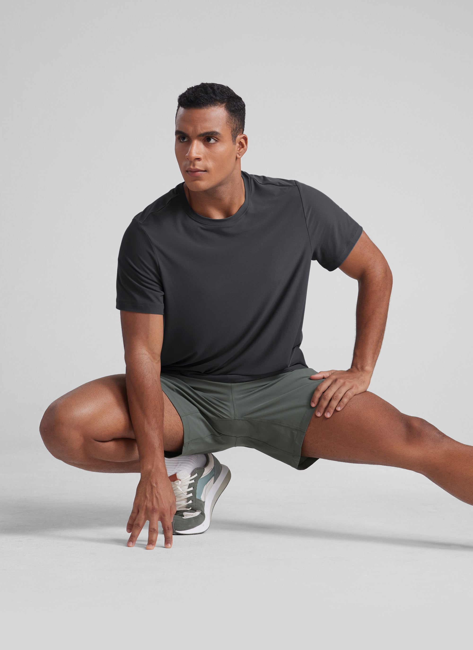 CRZ YOGA Men's Workout Lightweight Athletic Casual Short Sleeve Shirt Light grayish blue