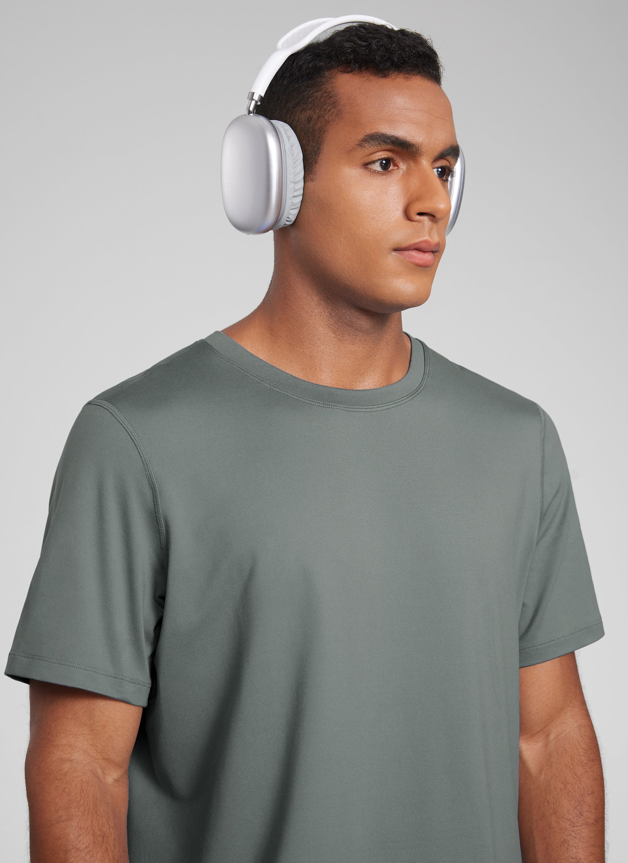 CRZ YOGA Men's Midweight Soft Breathable Casual Athletic Short Sleeve Grey Sage