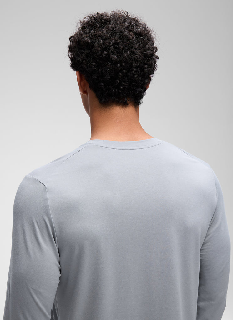 CRZ YOGA Man's Cotton-Blend Workout Crew Neck Classic Fit Long Sleeves Silver Gray