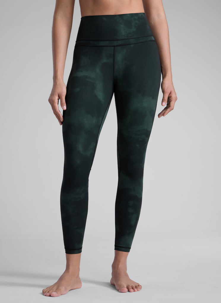 CRZ YOGA Women's Yoga Train High Rise Nakedfeel Leggings 25" 7/8 Pants Emerald Green Tie-Dye Flowers