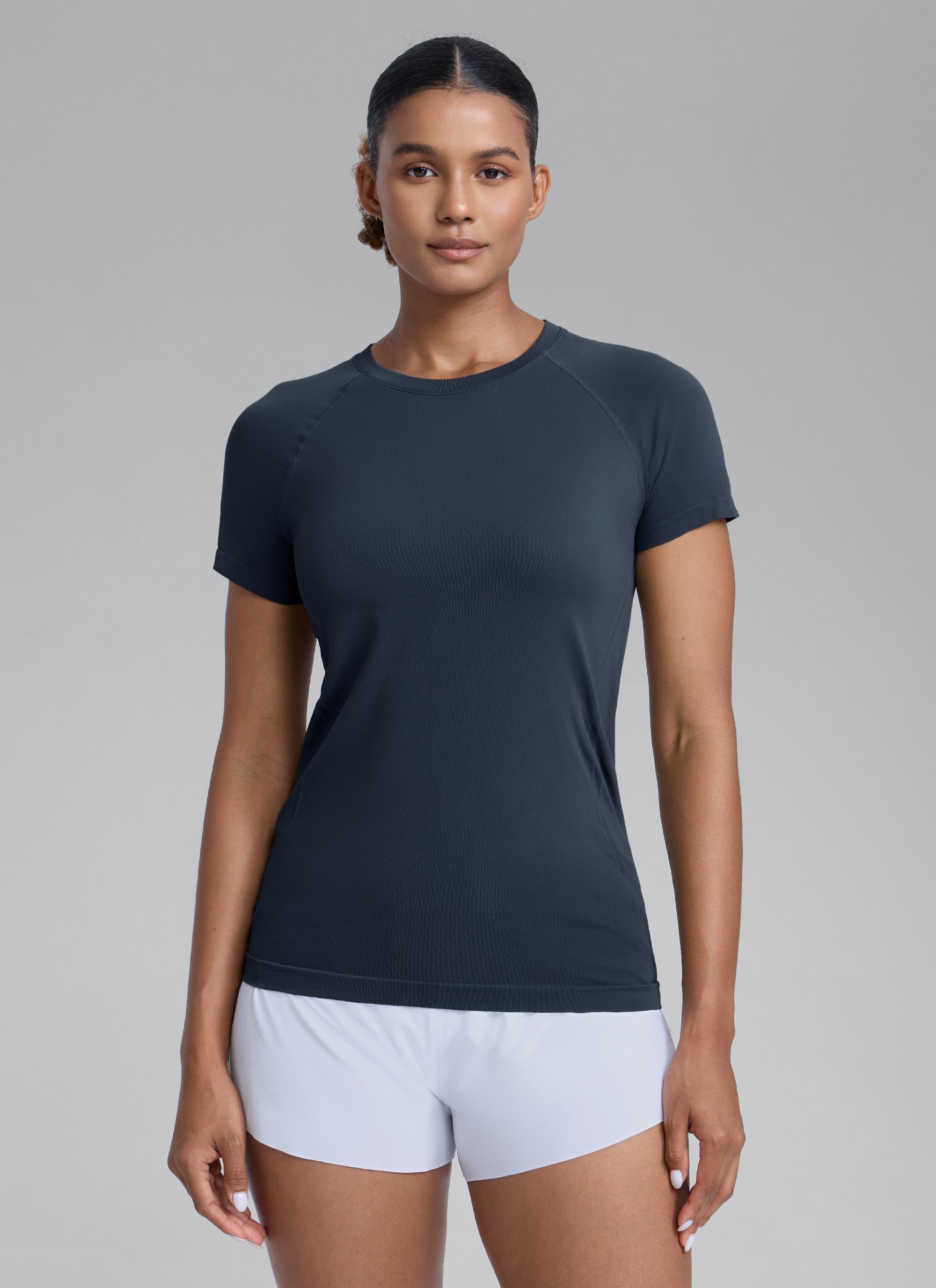 CRZ YOGA Women's Running Classic Fit Shirts Seamless Short Sleeves Twilight Blue @model_info:Babrarba