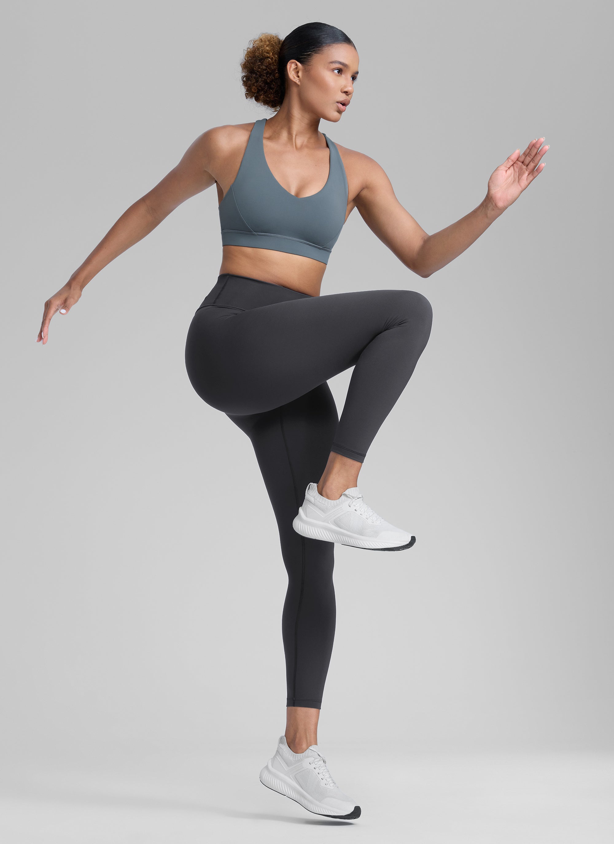 CRZ YOGA Women's Train High Rise Hugged Feel Compression Leggings 25'' Ink Gray