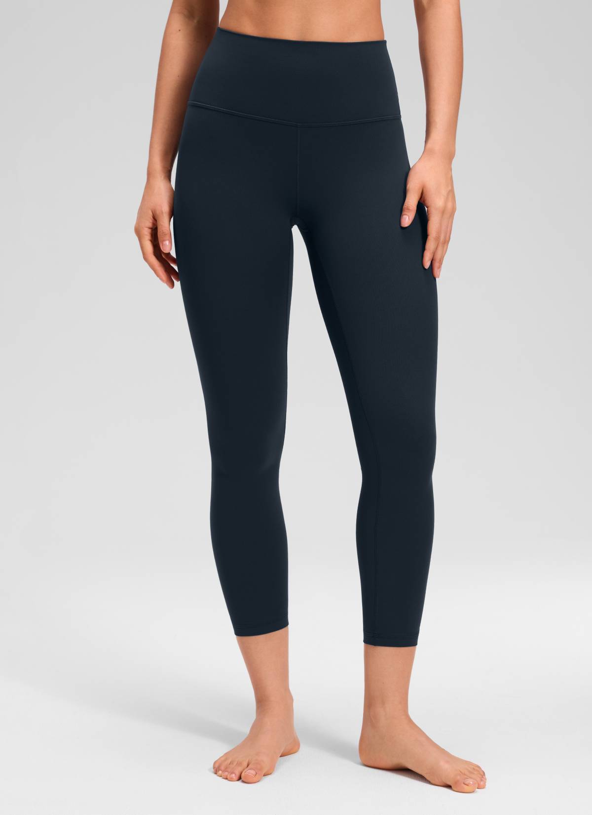 CRZ YOGA Women's Yoga Lounge High Rise Butterluxe Yoga Leggings 23'' True Navy @model_info:Larissa