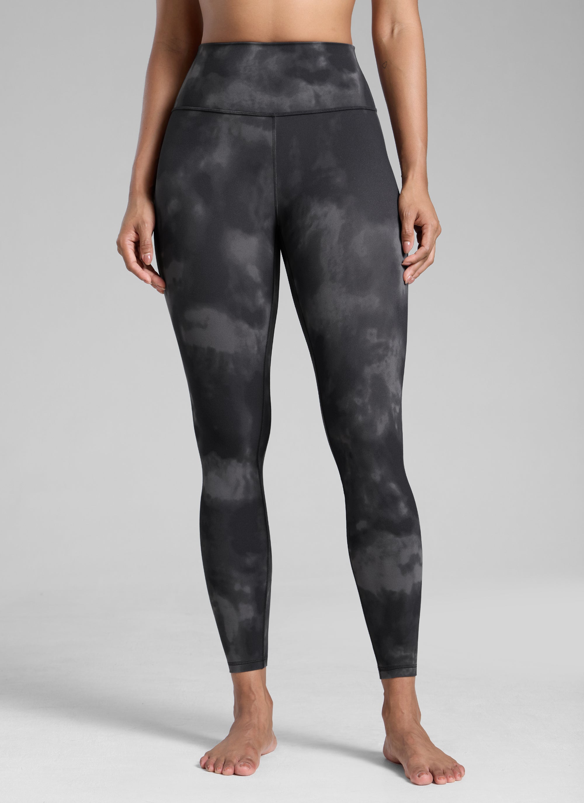 CRZ YOGA Women's Workout High Rise Butterlift Yoga Leggings 25'' Grey Tie Dye Flowers