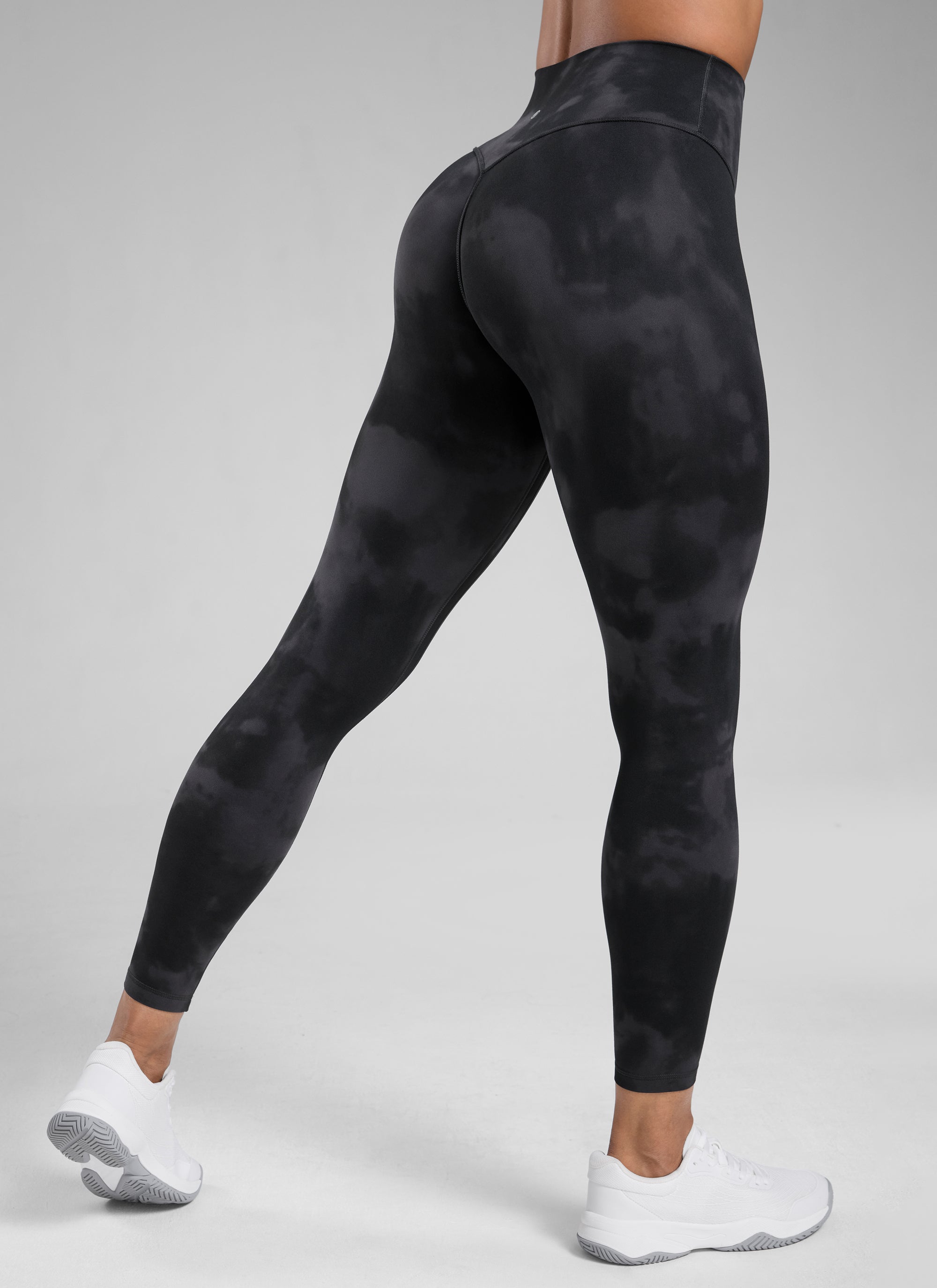 CRZ YOGA Women Butterlift High Rise Scrunch Butt Legging No Front Seam Black Tie Dye Flowers @model_info:Barbara