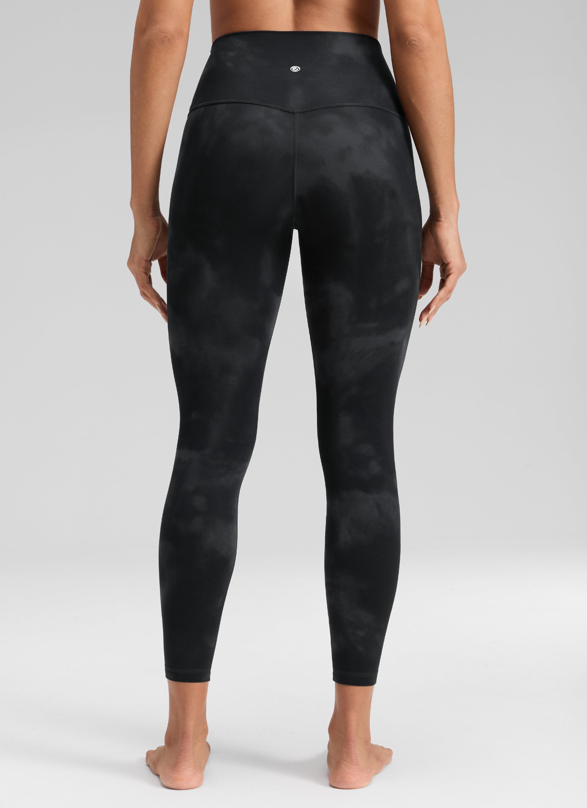 CRZ YOGA Women's Butterluxe Yoga High Rise No Front Seam Legging 25'' Black Tie Dye Flowers @model_info:Dany