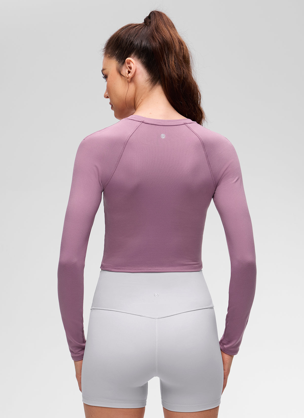 CRZ YOGA Women's Brushed Workout Crew Neck Raglan Crop Long Sleeve Light Lavender