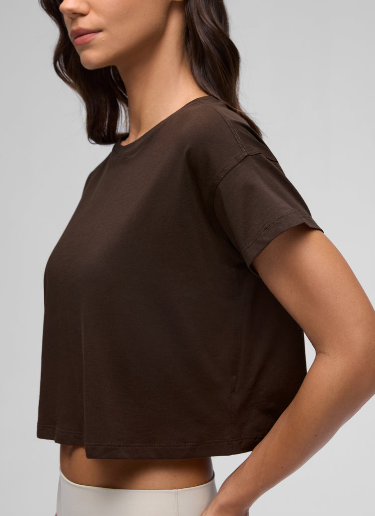 CRZ YOGA Women's Yoga Relaxed Fit Shirt Pima Cotton Crop Short Sleeves Hot Fudge Brown