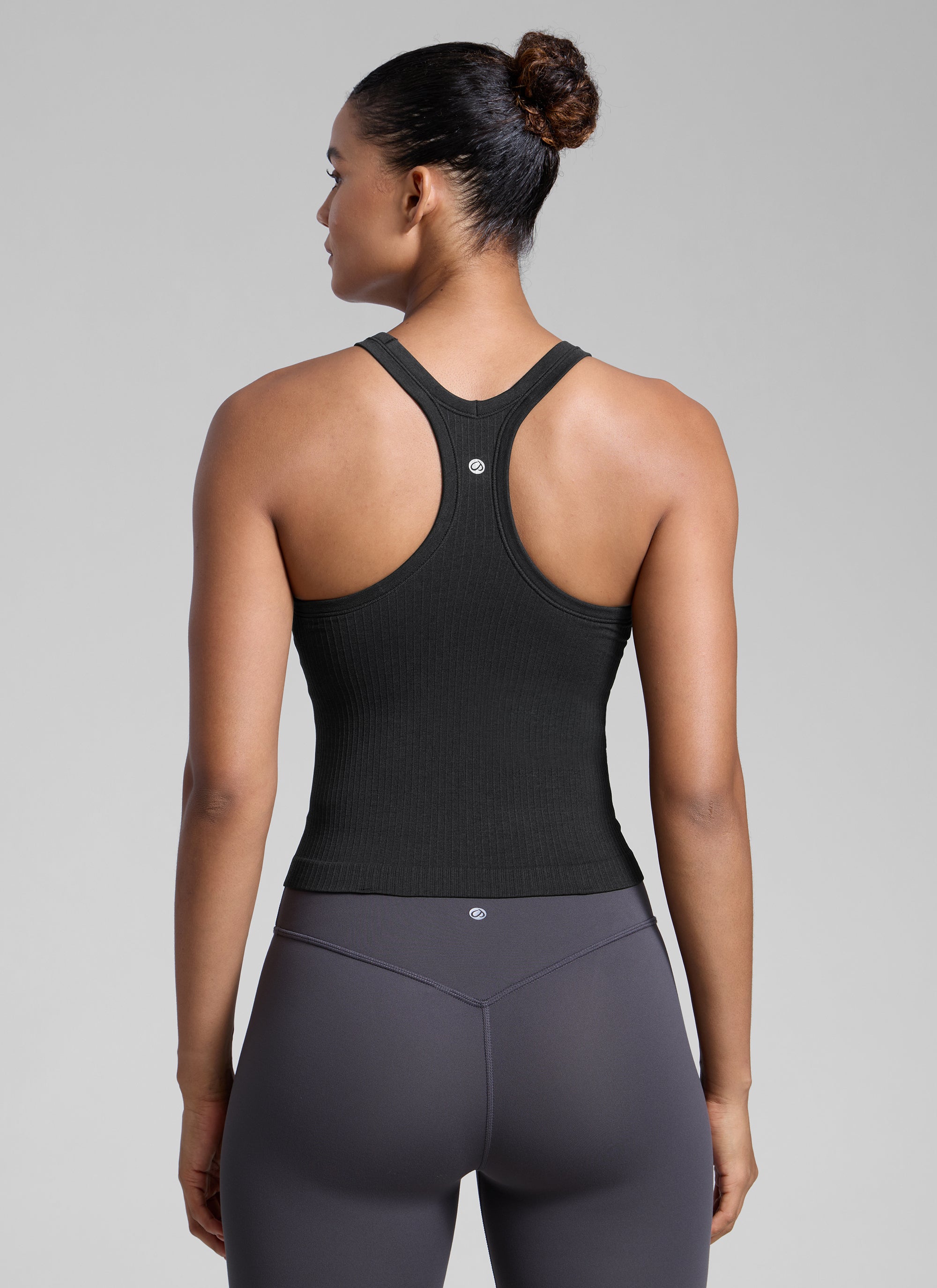 CRZ YOGA Women's Yoga Slim Fit Seamless Tank Crew Neck Waist Length Black
