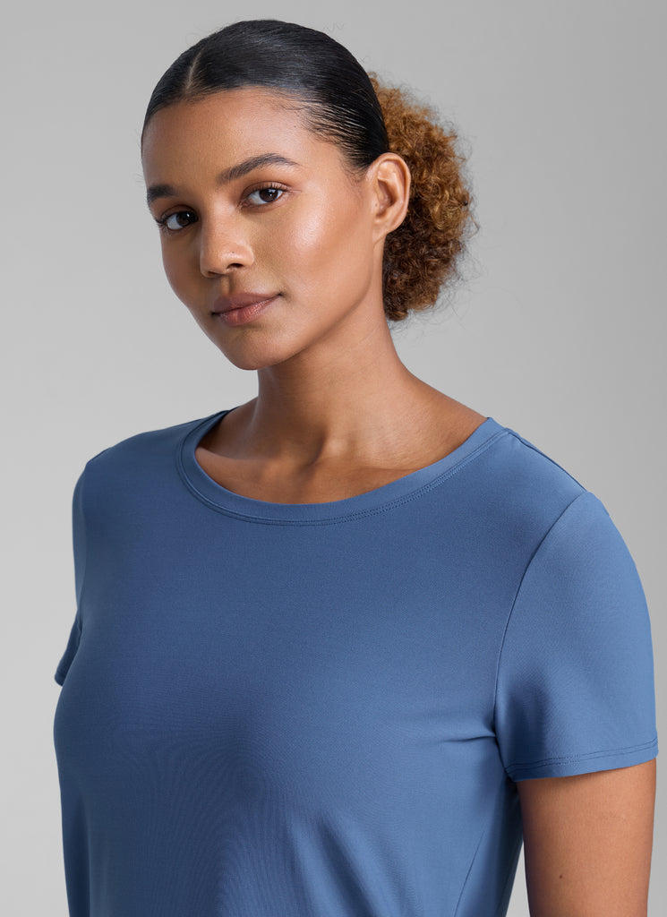 CRZ YOGA Women's Workout Lightweight Crewneck Short Sleeves Side Slit True Navy