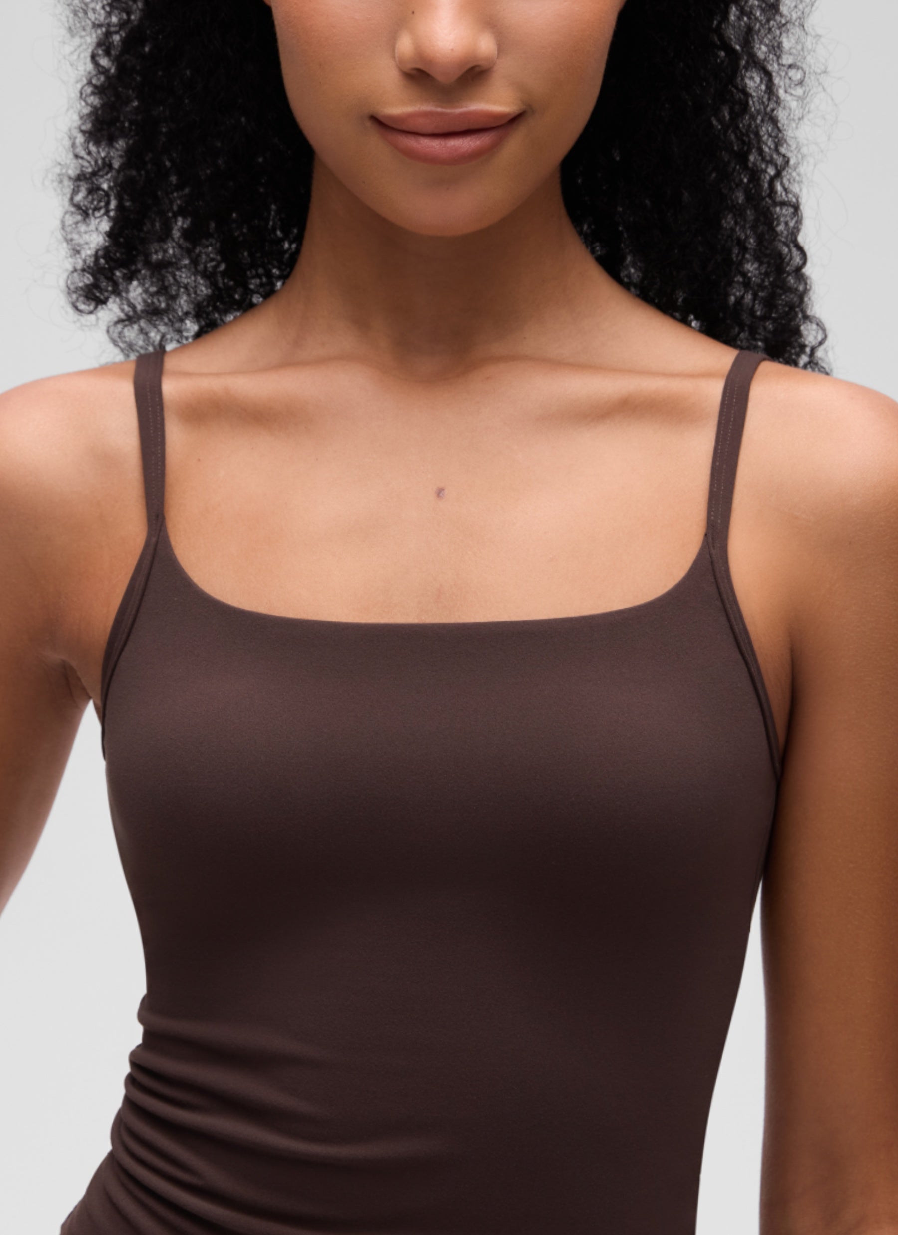 CRZ YOGA Women's Softembrace Casual Scoop Neck Double Lined Tank Hot Fudge Brown