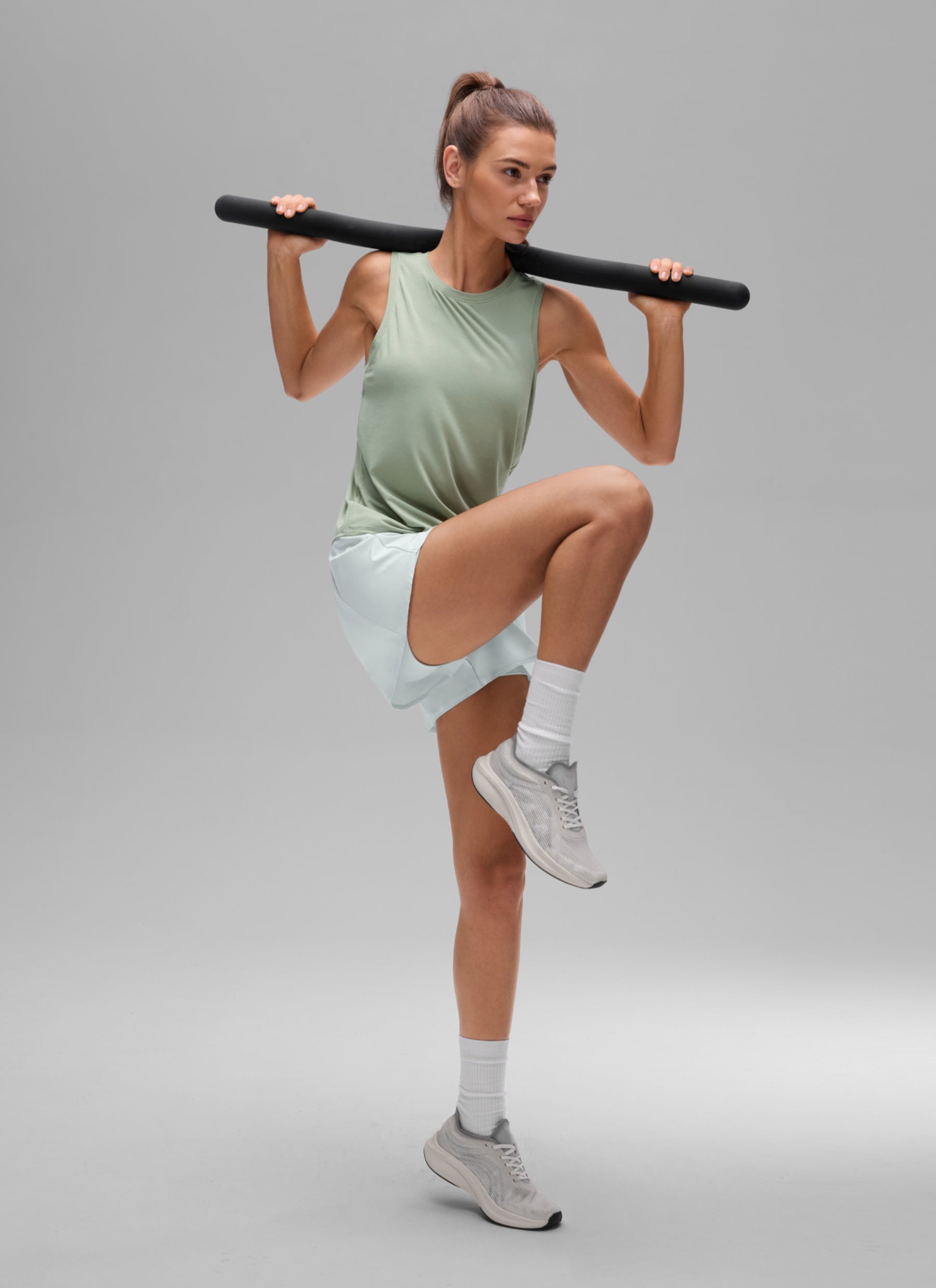 CRZ YOGA Women's Quick Dry Workout Crew Neck Racerback Hip Length Tank Fog Green @model_info:G