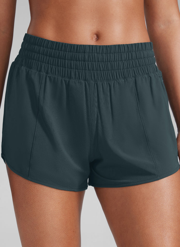 CRZ YOGA Women's Running Feathery-Fit High Rise Lined Shorts 2.5'' Melanite