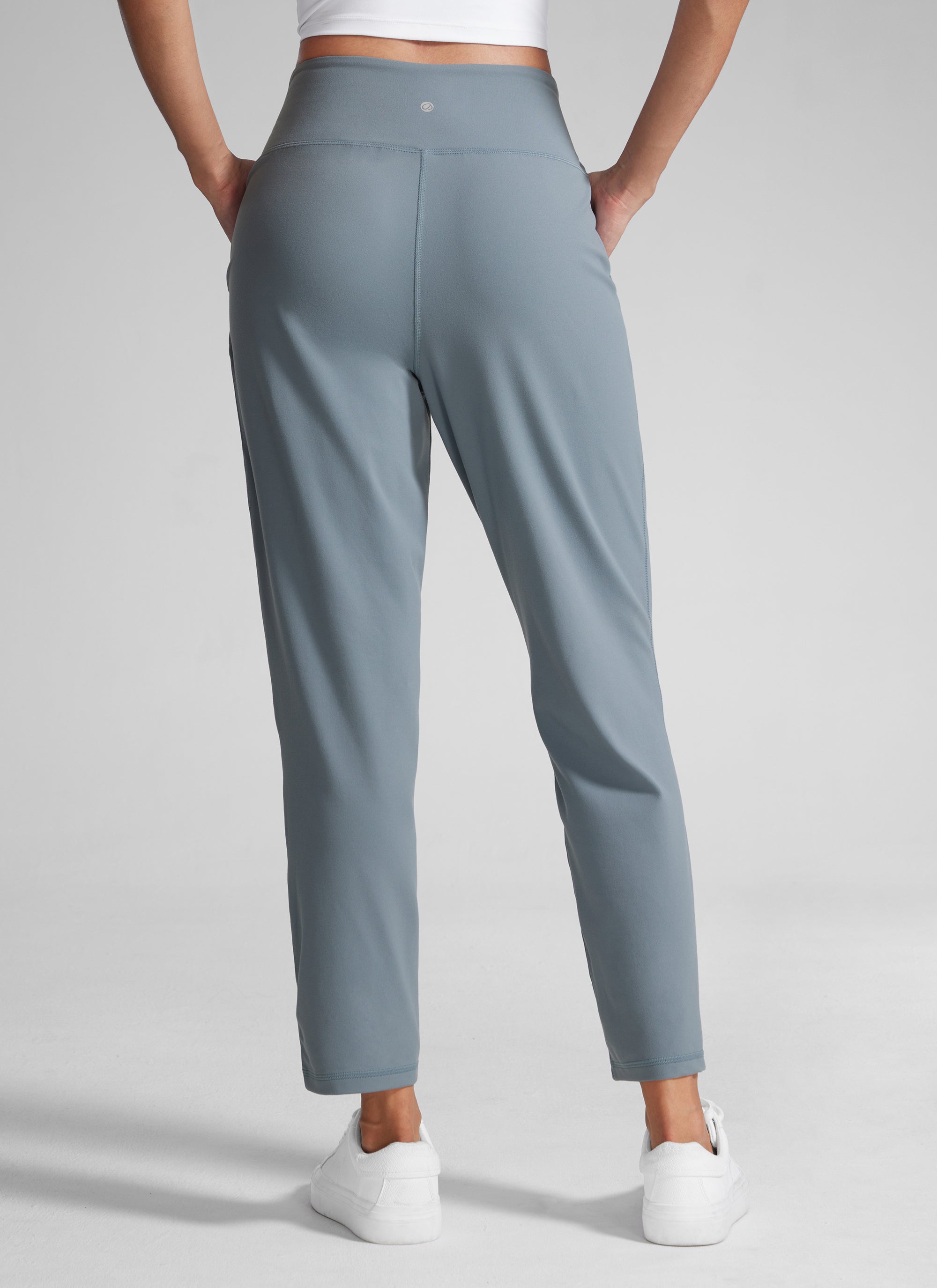 CRZ YOGA Butterlift Women's Casual High Rise Pleated Pants 27'' Hot Fudge Brown