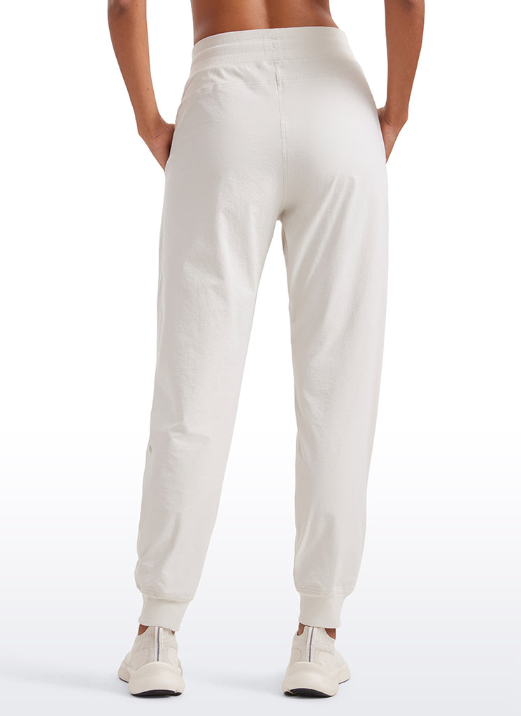 CRZ YOGA Women's Casual Workout Joggers Pants with Pockets 28.5” Hot Fudge Brown