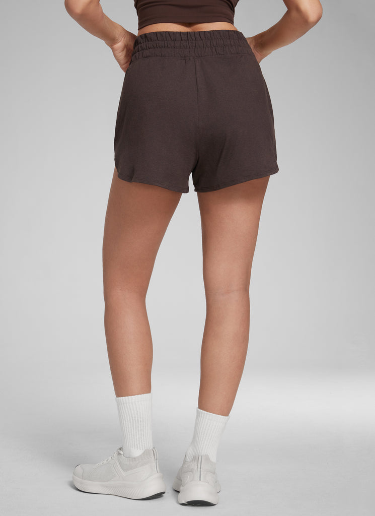 CRZ YOGA Women's Cloud Jersey High Rise Dolphin Casual Sweat Short 3'' Hot Fudge Brown