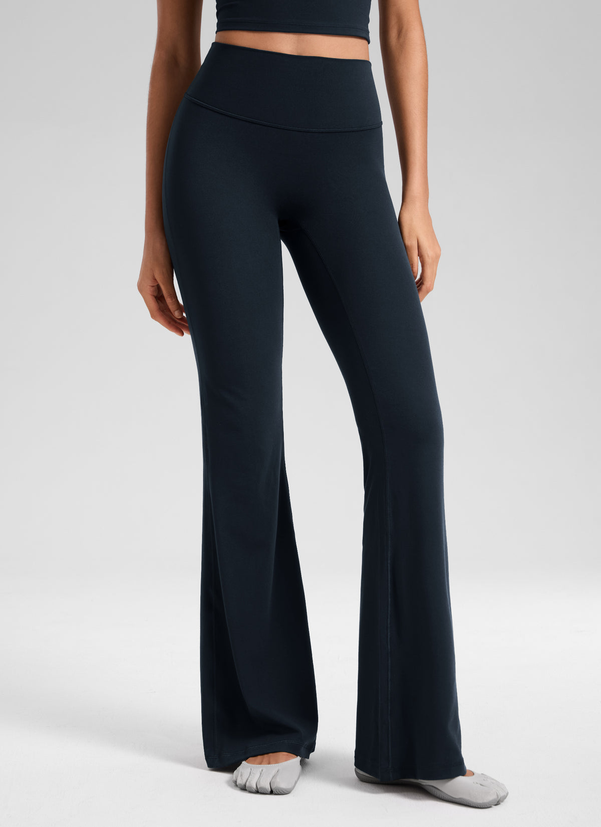 CRZ YOGA Women's Softretch High Rise No Front Seam Flare Legging 31