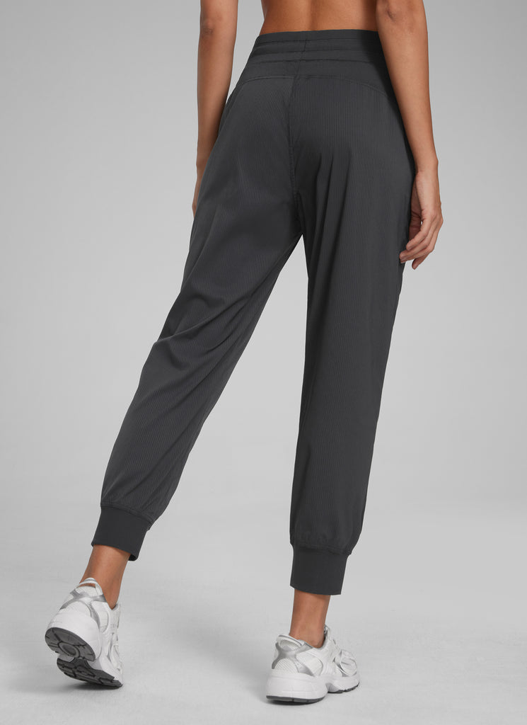 CRZ YOGA Women Lightweight Workout Joggers 26" with Pockets Black