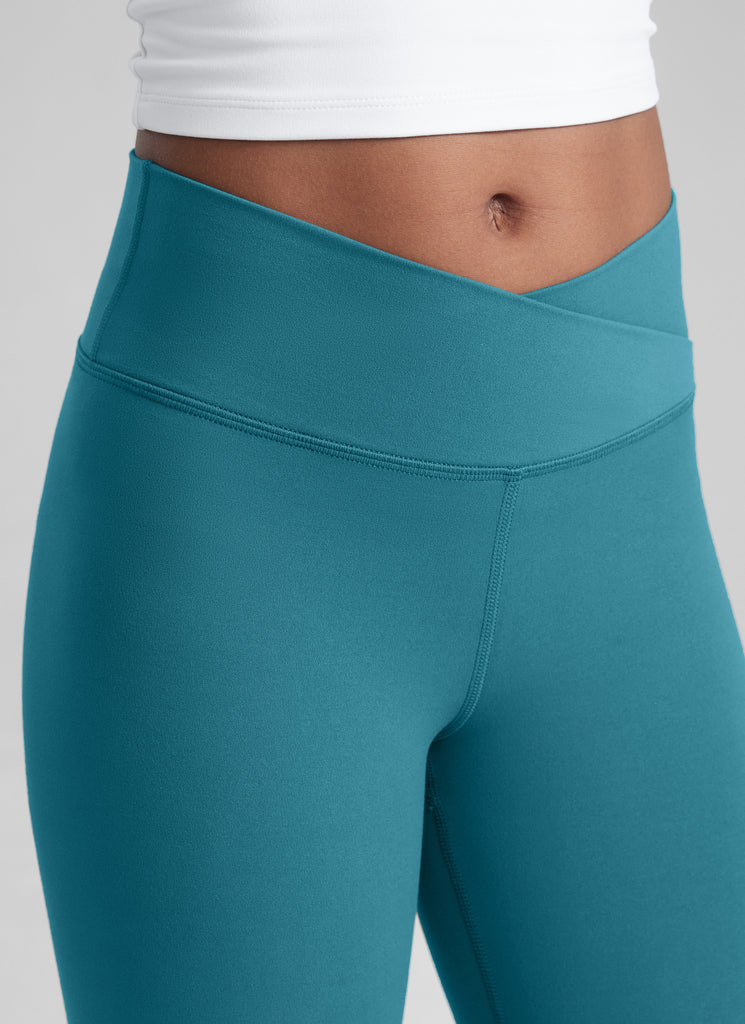 CRZ YOGA Girl's Active Sports Yoga Lounge Butterluxe Flare Leggings Royal Lilac