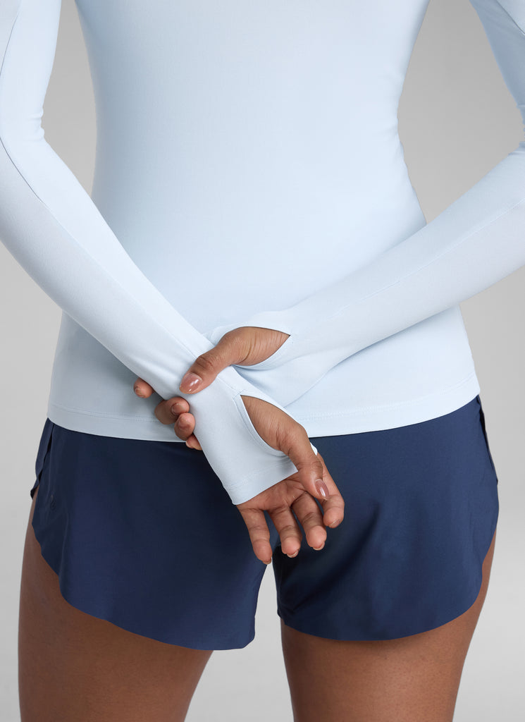 CRZYOGA Women's Cloudweight Workout Crewneck Long Sleeve Thumb Hole Hot Fudge Brown